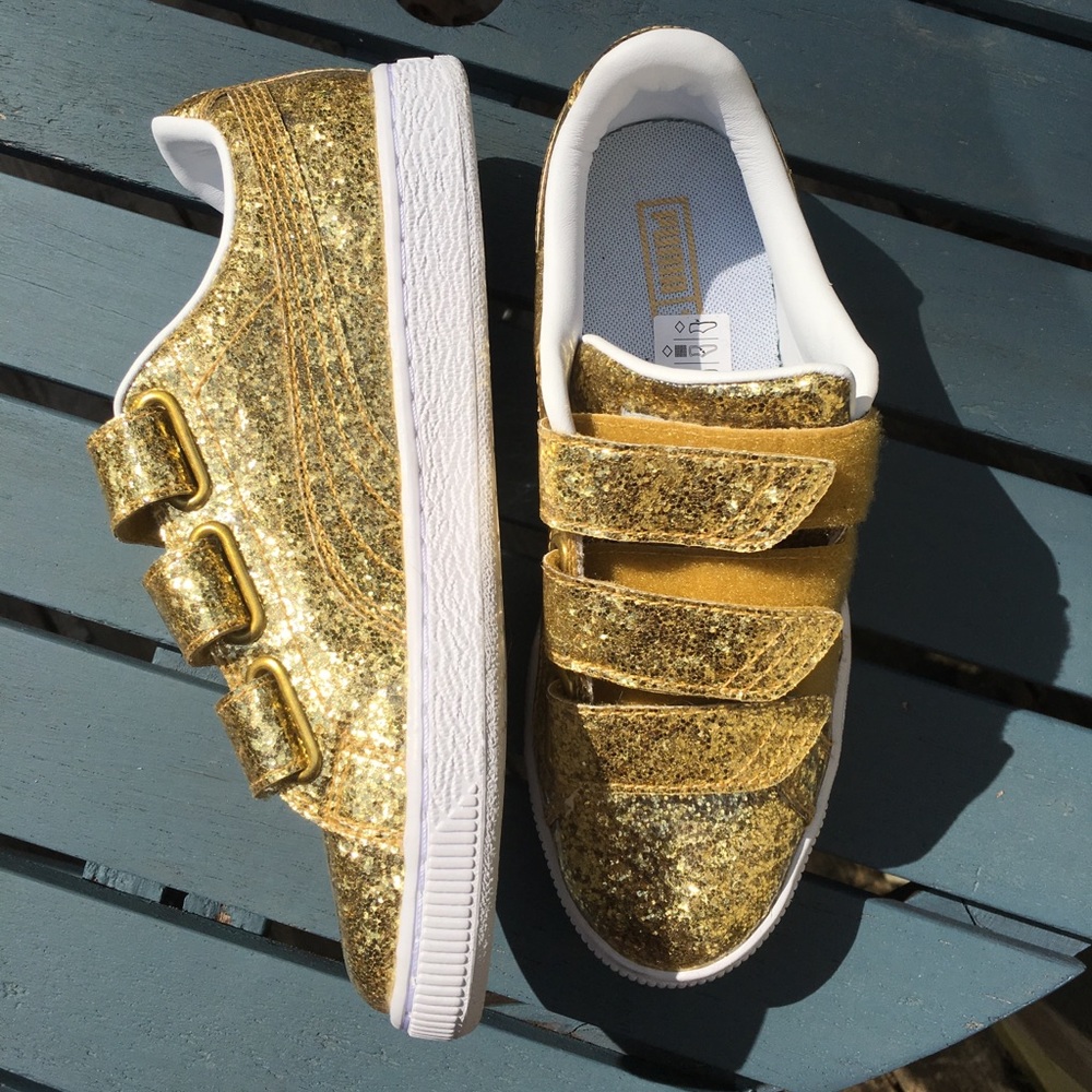Glitter Gold Pumas